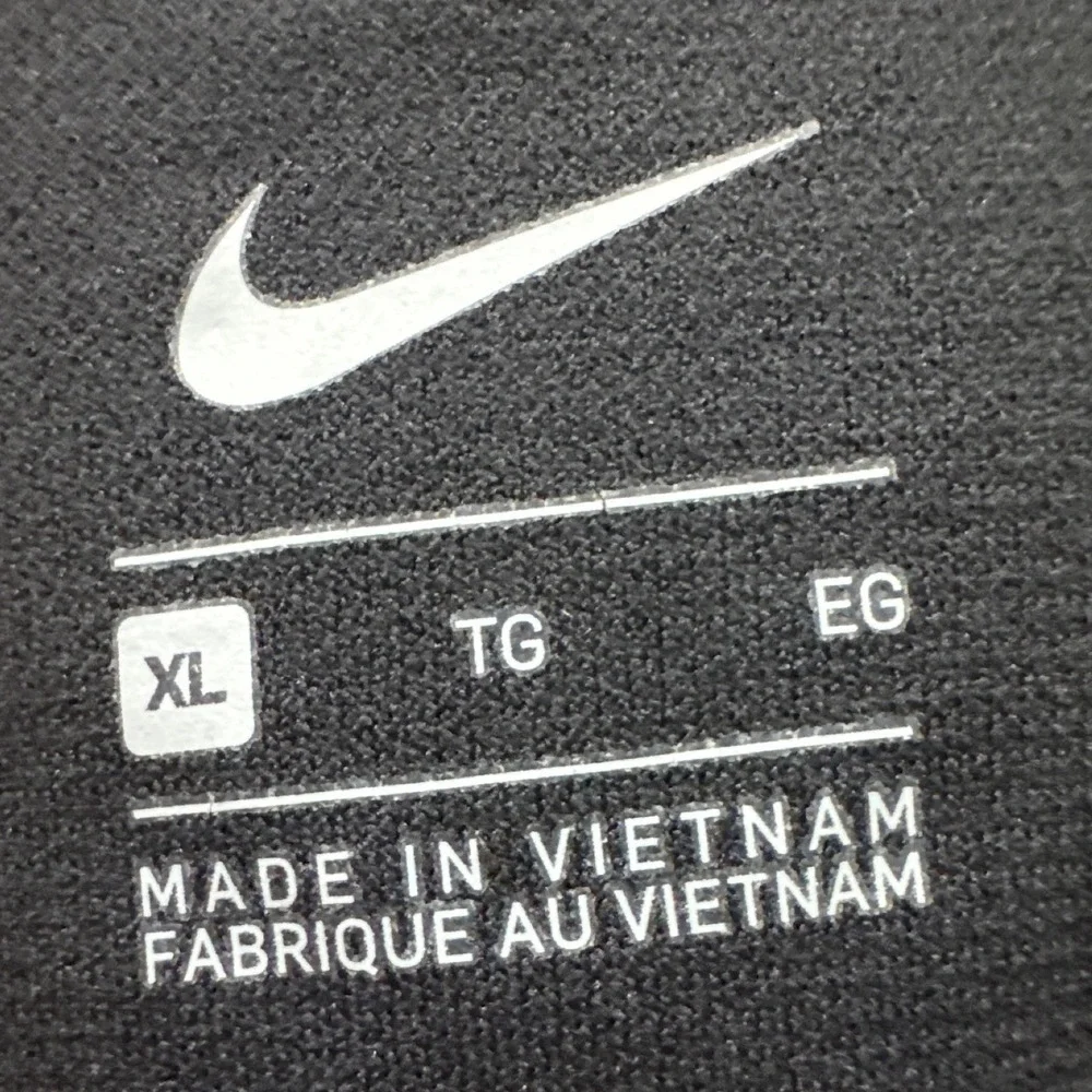 Nike Womens XL One Piece Swimsuit Black Ribbed Racerback Shelf Bra Cutout Back